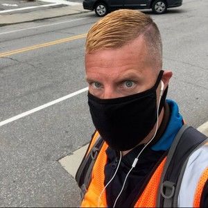 Meet your Posher, Justin`